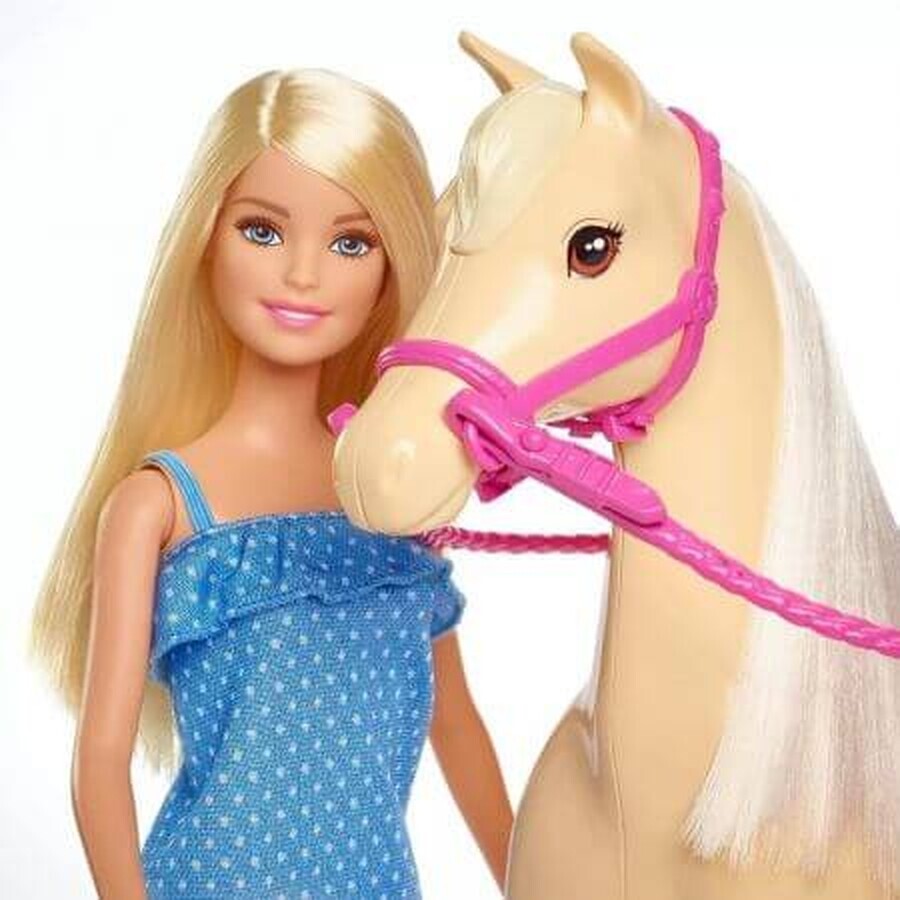 Set di bambole e cavalli Barbie