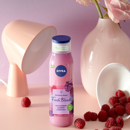 Nivea Fresh Blends Gel Doccia Lampone  amp; Mirtillo  amp; Latte di Mandorla, 300ml