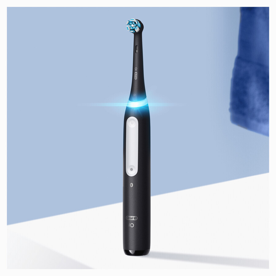 Oral-B iO Series 4 Black Electric Toothbrush